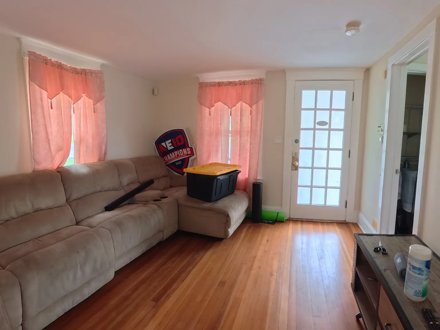 5 bed, $4,000 — Photo 4