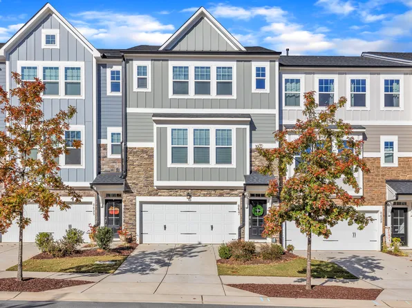 8427 Garnet Rose Ln, Raleigh, NC 27615