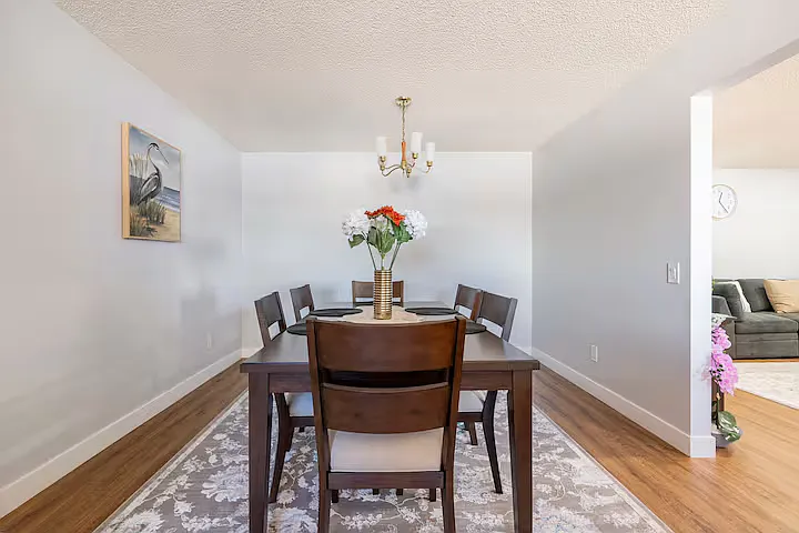 3196 Crescent Ave — Photo 10