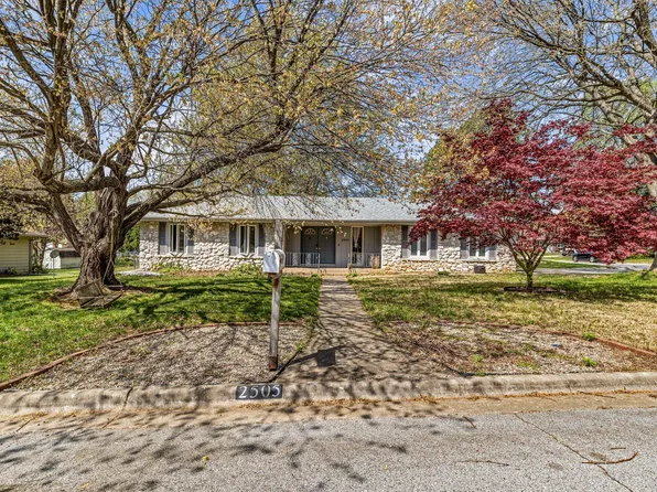 2505 S Aspen Avenue, Springfield, MO 65807