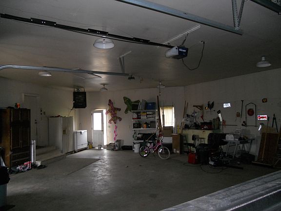 4th image of 7336 10th St W