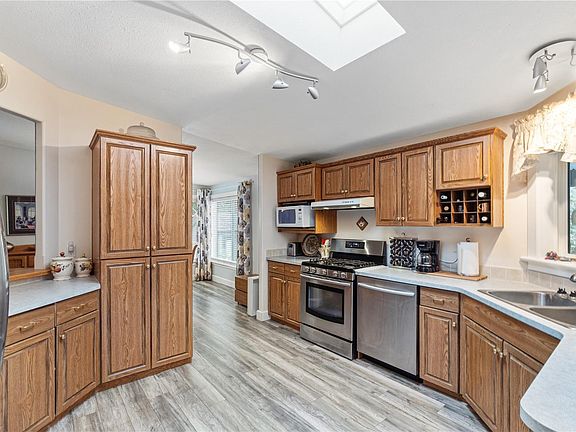 4th image of 1391 Price Rd #119