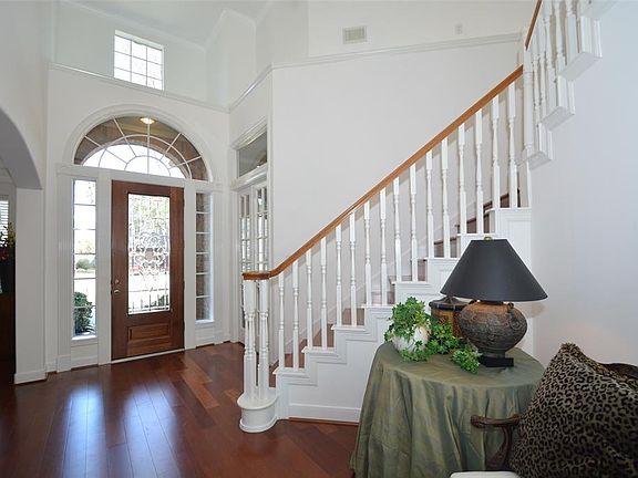 3rd image of 22907 Jamie Brook Ln