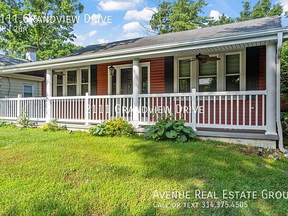2nd image of 2111 Grandview Dr