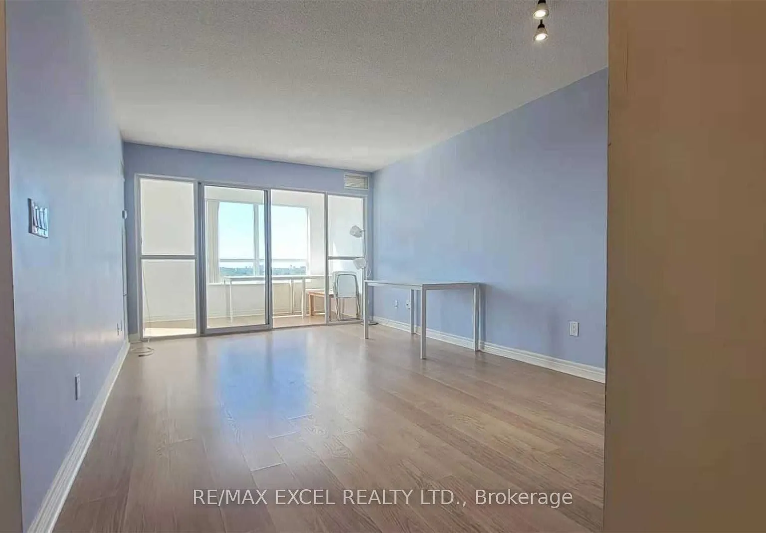 2 bed, $2,300 — Photo 2