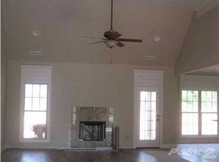 125 Deer Creek Dr, Killen, AL 35645