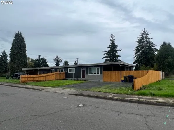 5178 F St, Springfield, OR 97478
