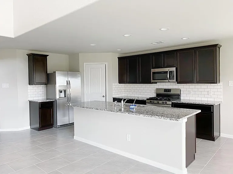 29630 Juniper Ct — Photo 6