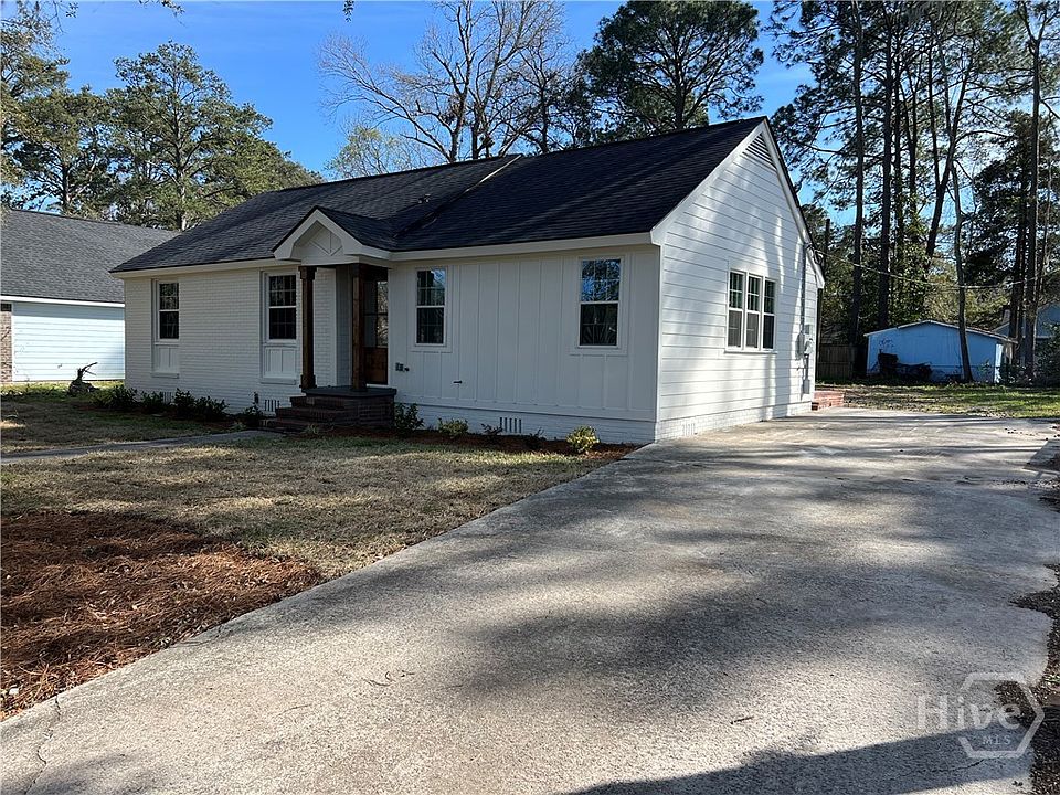 1st image of 233 E Derenne Avenue