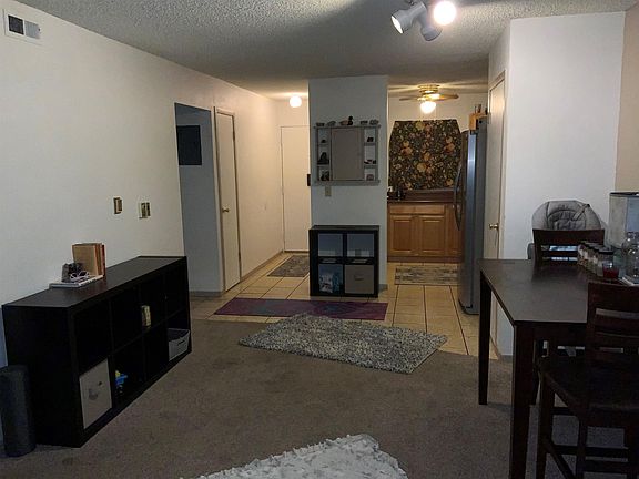 5th image of 3146 Lakeside Dr APT 102