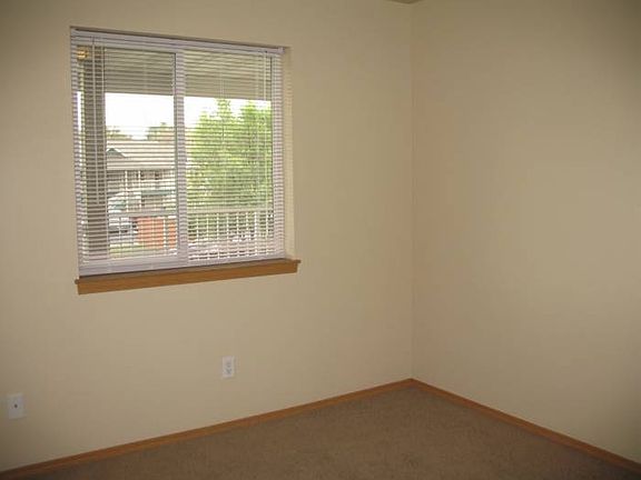 3rd image of 1510 Cooley St APT 6