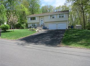 31 Grady Rd, Vernon, CT 06066