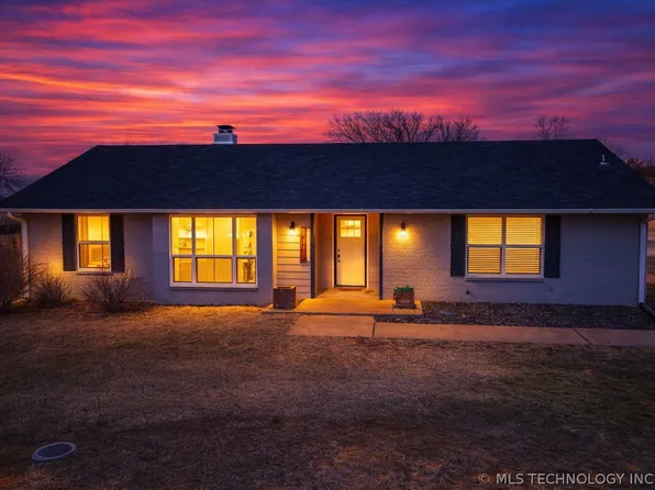 12111 W 66th Pl S, Sapulpa, OK 74066