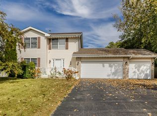 6038 Nimtz Rd, Loves Park, IL 61111