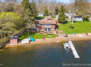 8045 Love Dr NE, Cedar Springs, MI