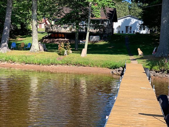 from end of deck to cabin