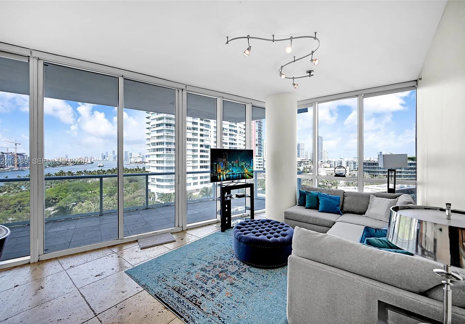 2 bed, 1591 sqft, $11,900 — Photo 3