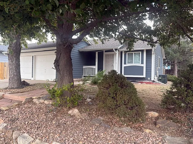 18854 E 22nd Pl — Photo 2