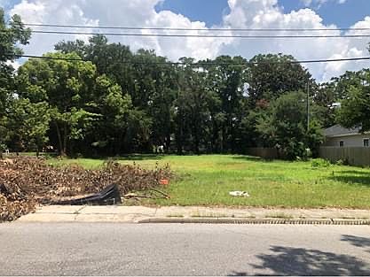 1st image of 2112 W Gregory St