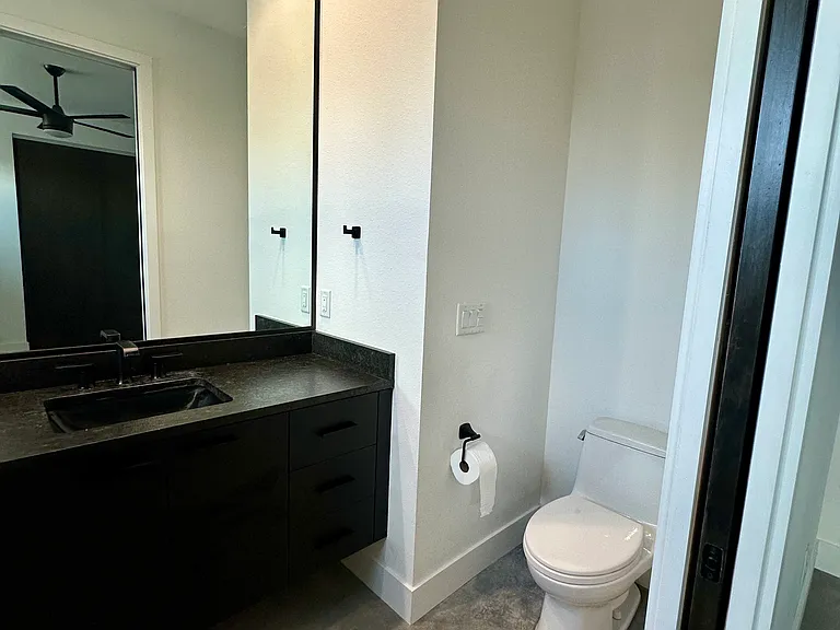 2835 Fairfield Ave S — Photo 19