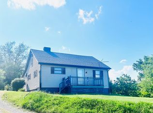 2285 Rock Woods Rd, Valley Grove, WV 26060