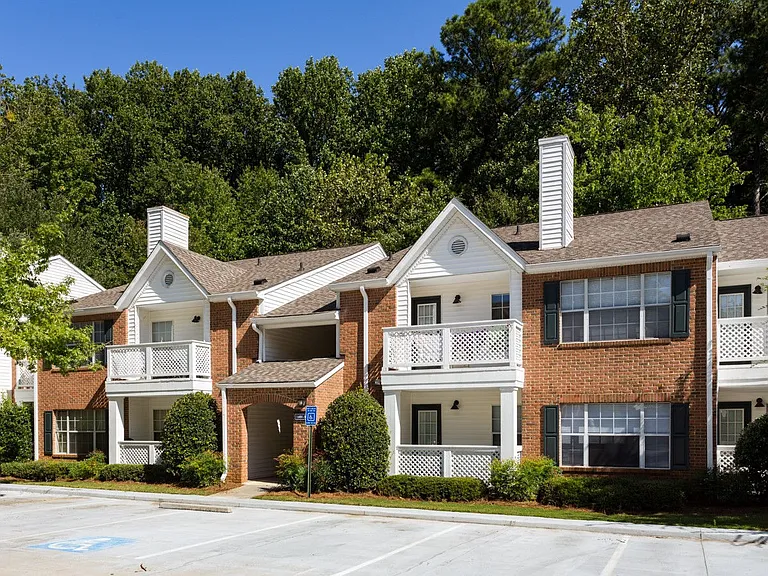 Dunwoody Ridge — Photo 41