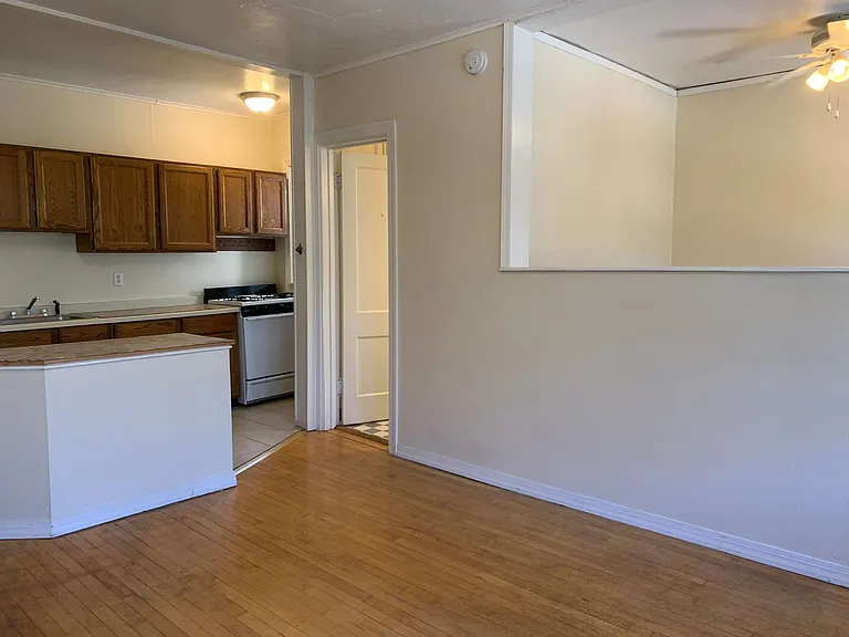 719 Knapp — Photo 37
