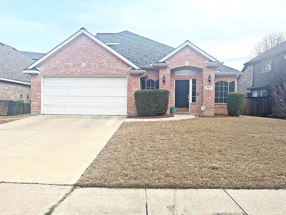 1st image of 529 Continental Dr