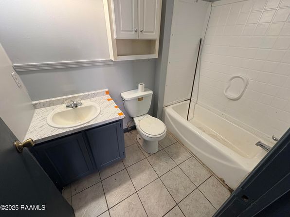607 Marigny Cir UNIT B, Duson, LA 70529
