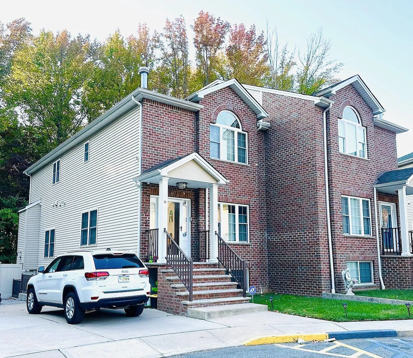 1 bed, 1.0 bath, 800 sqft, $1,800 — Photo 1