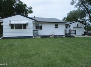 321 Kundert St, Turtle Lake, ND 58575