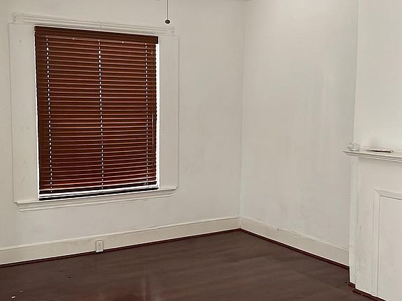 2nd image of 11 S Sickels St