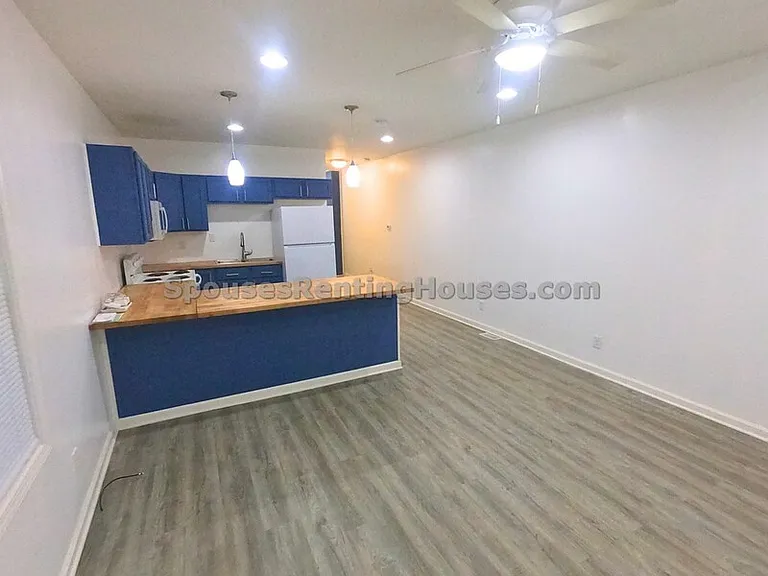 3706 N Kenwood Ave — Photo 2