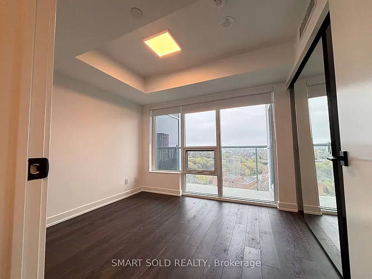 609 Sherbourne St #1208 — Photo 6