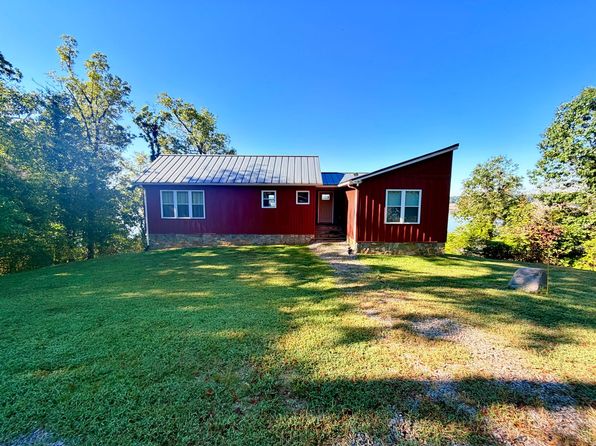 714 Roanoke Dr