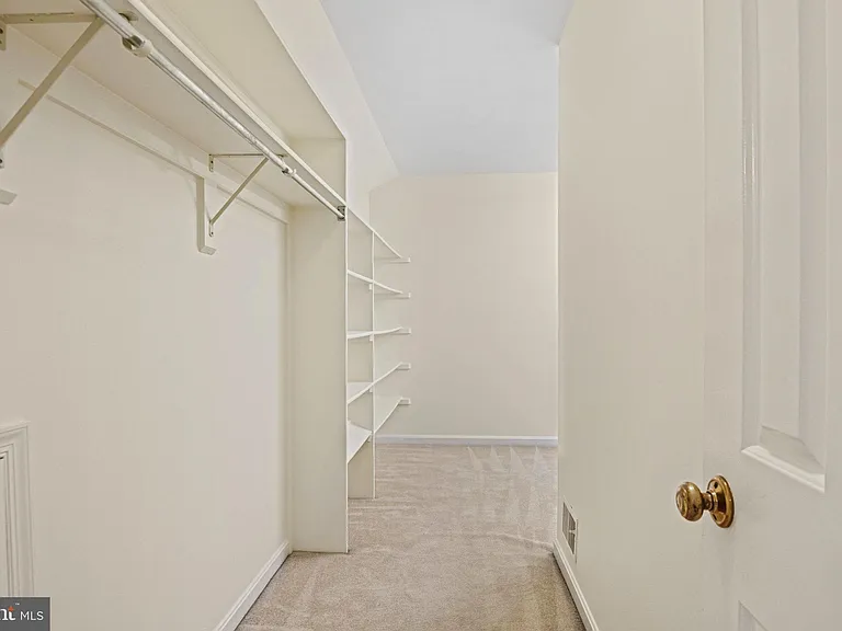 11919 Latigo Ln — Photo 21