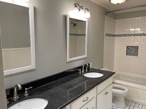 5th image of 3124 Woodbridge Dr
