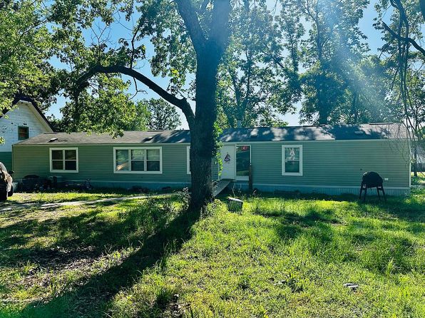 15835 E Highway 264