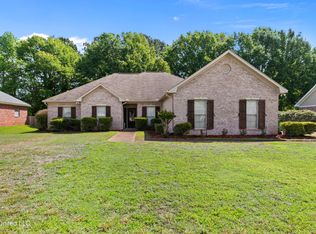 329 Red Eagle Cir, Ridgeland, MS 39157