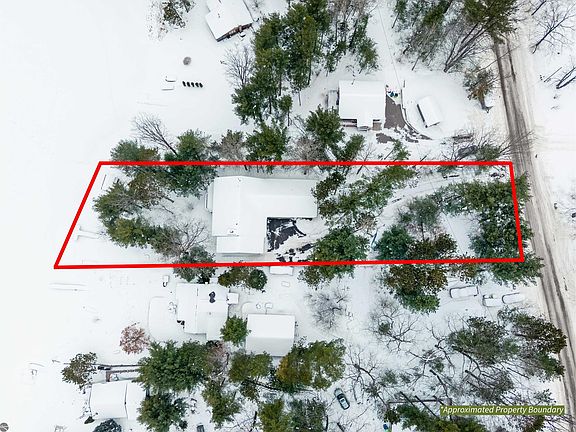 3rd image of 3214 Tibbets Dr