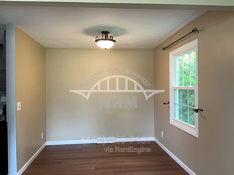 10128 Rolling Glen Dr — Photo 6