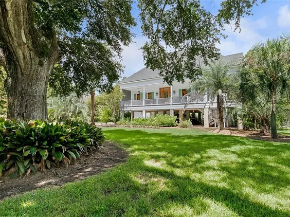 150 Coffee St, Mandeville, LA 70448