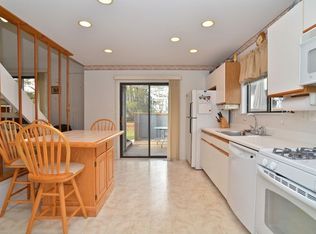 53 Sycamore Ct, Basking Ridge, NJ 07920