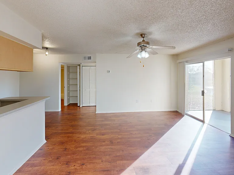 Lakewood Place — Photo 163