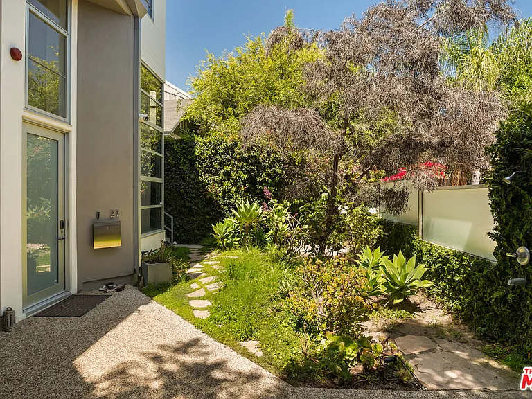 27 Paloma Ave — Photo 44
