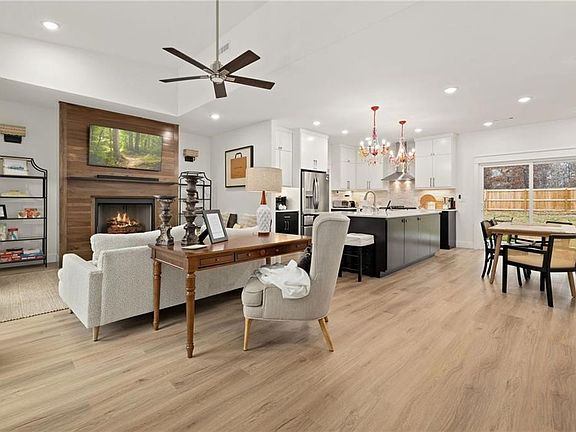 2nd image of 14 Stoneykirk Dr