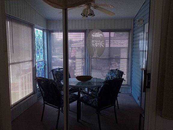 5th image of 4528 Arlington Park Dr #77