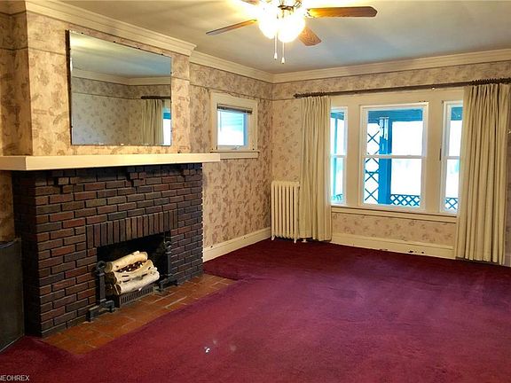 5th image of 28100 Tremaine Dr