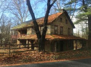 1008 Hilltown Rd, Biglerville, PA 17307