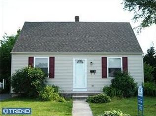22 Martin Ln, Norwood, PA 19074